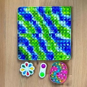 4 fun pop-pits of all sizes and all colors.